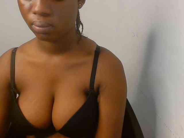 Nasty-fatpussyy webcam