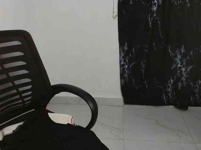 Nasty-fatpussyy webcam