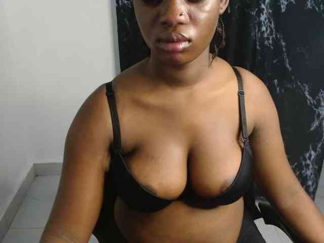 Nasty-fatpussyy webcam