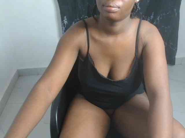 Creamy-blueberry webcam