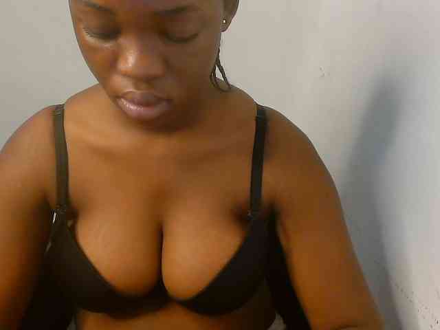 Nasty-fatpussyy webcam