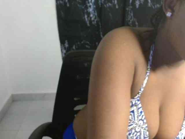 Nasty-fatpussyy webcam