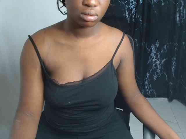 Nasty-fatpussyy webcam