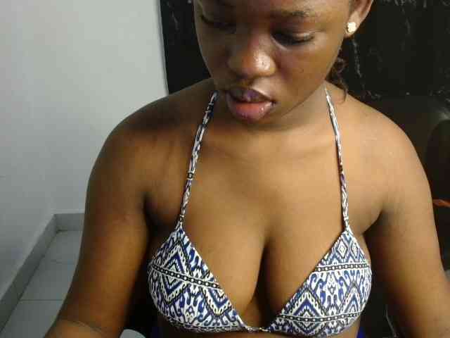 Nasty-fatpussyy webcam