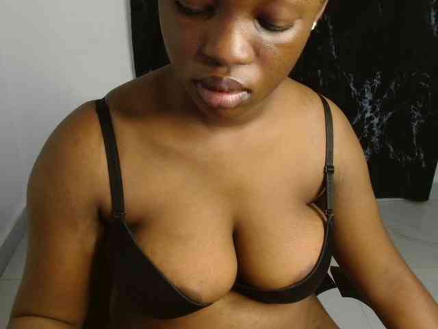 Nasty-fatpussyy webcam