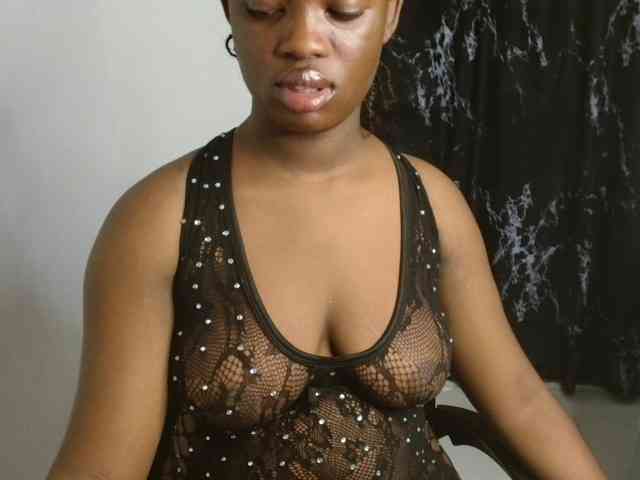 Nasty-fatpussyy webcam