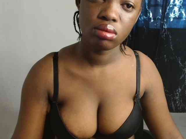 Nasty-fatpussyy webcam