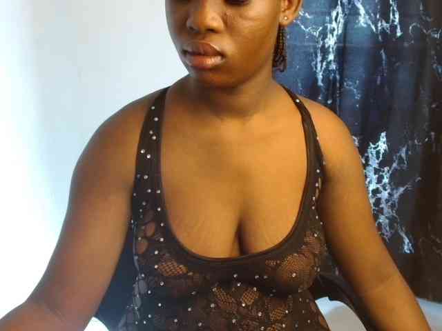 Nasty-fatpussyy webcam