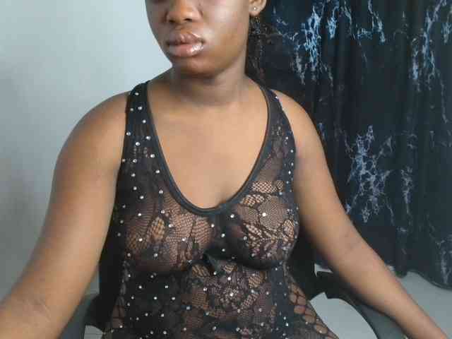 Nasty-fatpussyy webcam