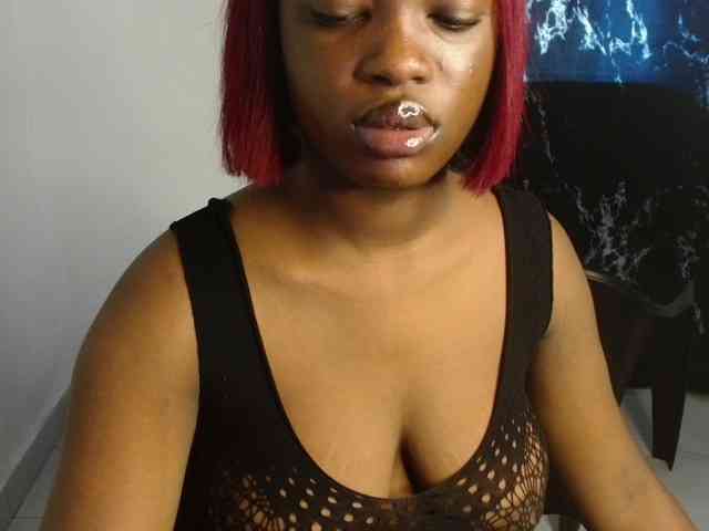 Nasty-fatpussyy webcam