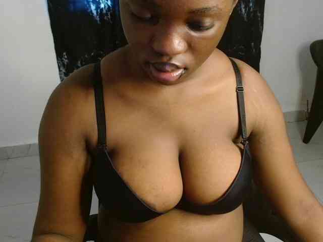 Creamy-blueberry webcam