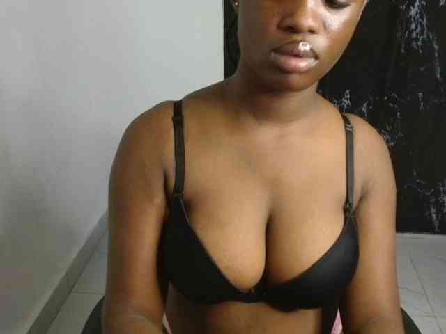 Nasty-fatpussyy webcam