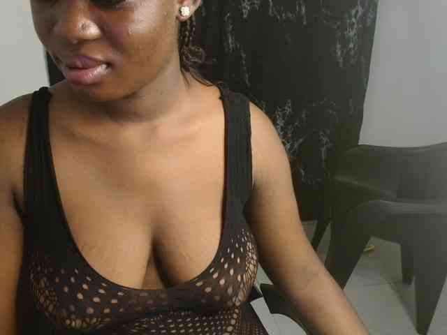 Nasty-fatpussyy webcam