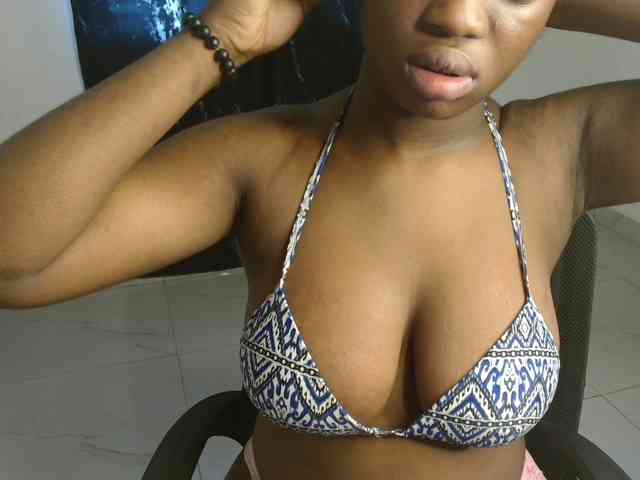 Creamy-blueberry webcam