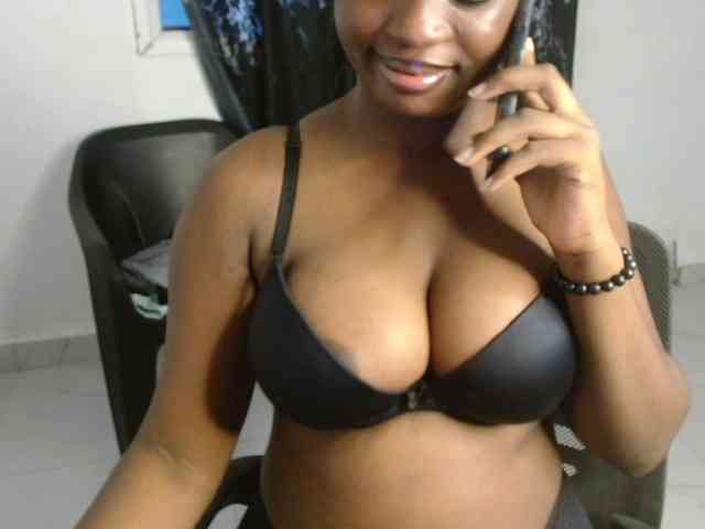 Creamy-blueberry webcam