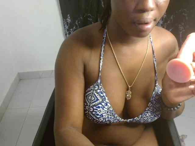Creamy-blueberry webcam