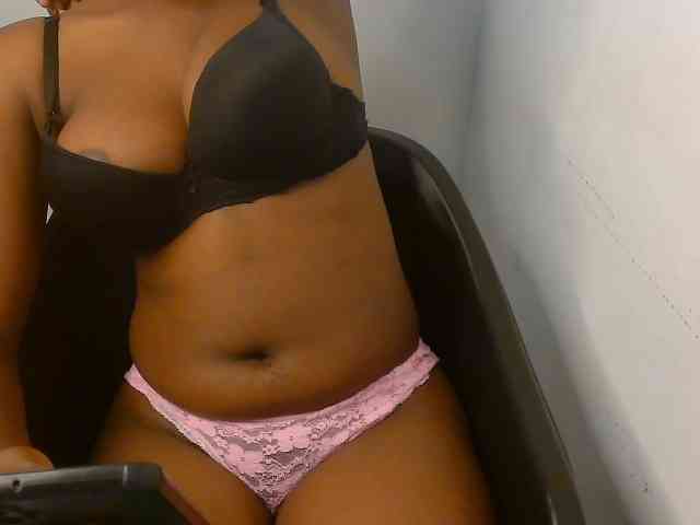 Nasty-fatpussyy webcam