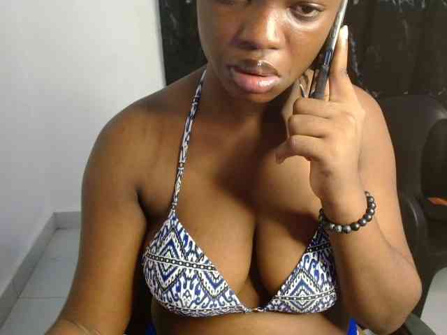 Nasty-fatpussyy webcam