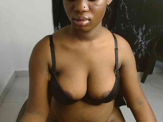 Nasty-fatpussyy webcam