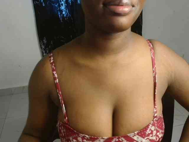 Creamy-blueberry webcam