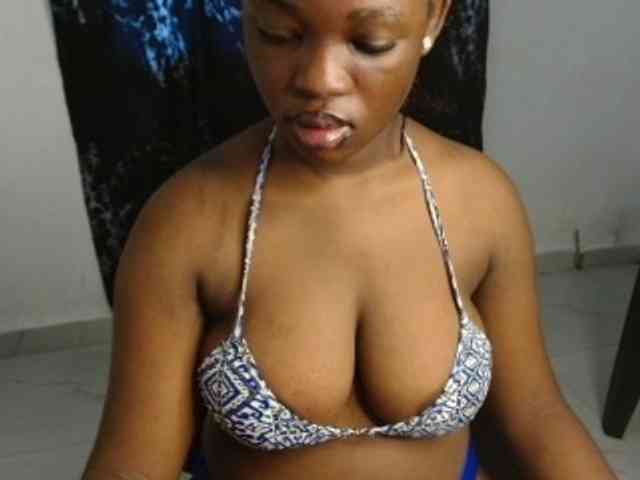 Creamy-blueberry webcam