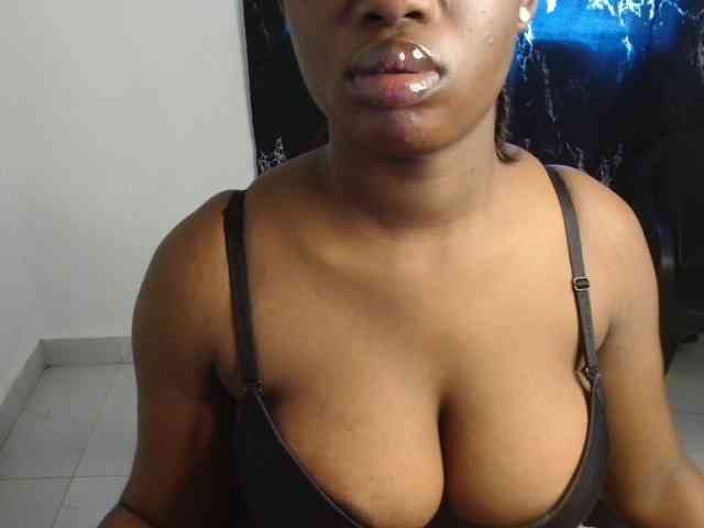 Nasty-fatpussyy webcam
