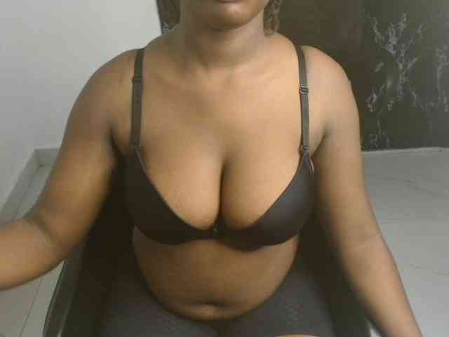 Nasty-fatpussyy webcam