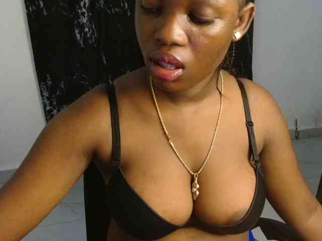 Creamy-blueberry webcam
