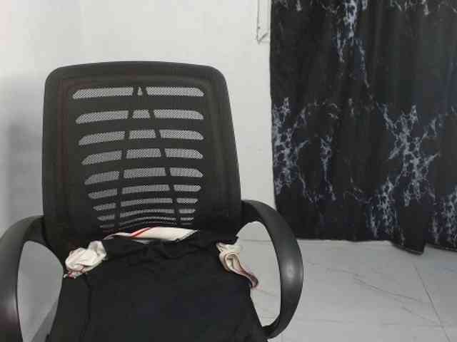 Nasty-fatpussyy webcam