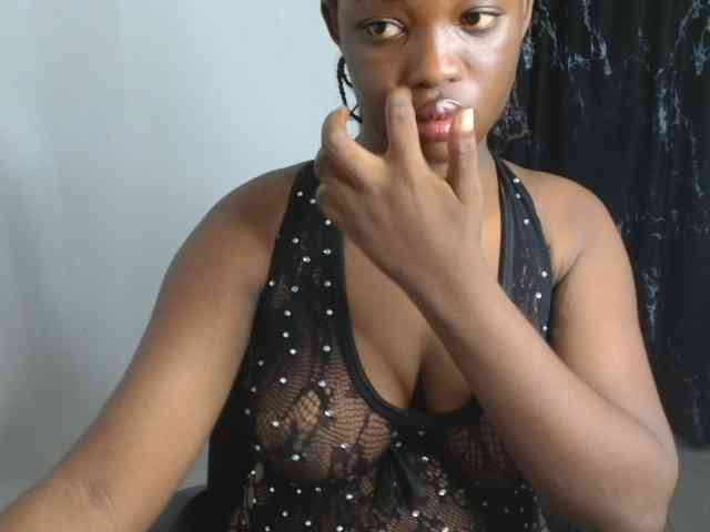 Nasty-fatpussyy webcam