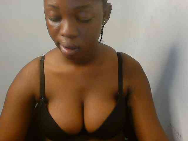 Nasty-fatpussyy webcam