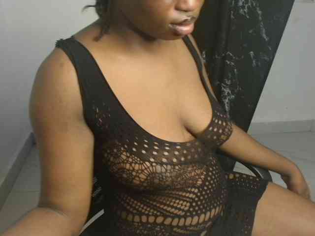 Nasty-fatpussyy