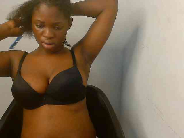 Nasty-fatpussyy webcam