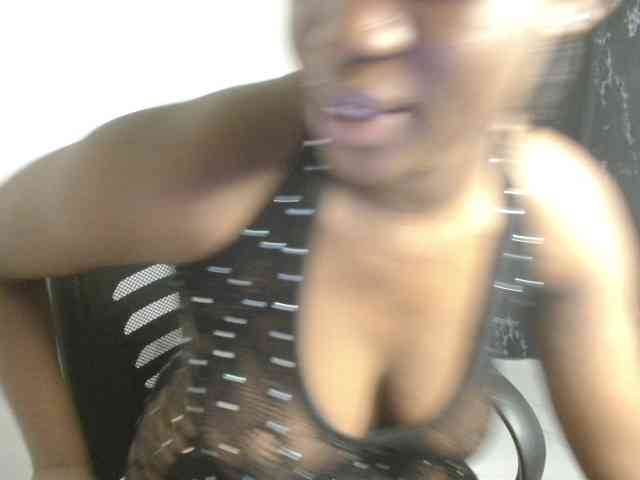 Nasty-fatpussyy webcam