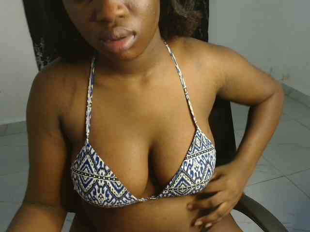 Creamy-blueberry webcam
