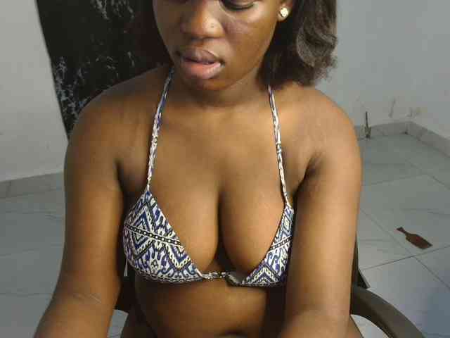 Creamy-blueberry webcam