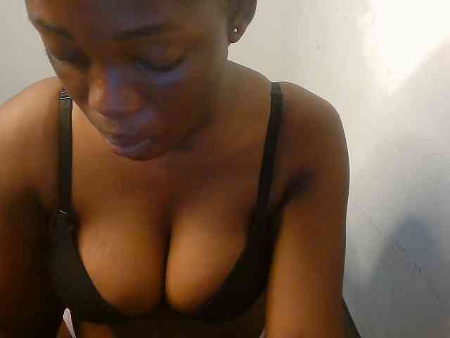 Nasty-fatpussyy webcam