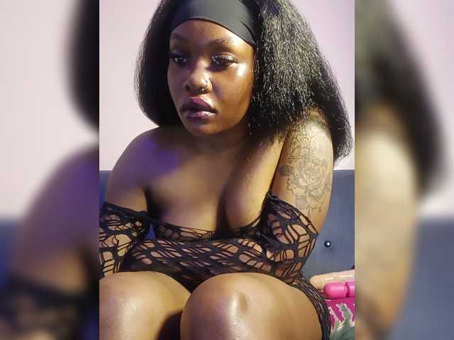 Hotness-vispicy live cam on BongaCams