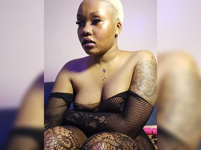 Hotness-vispicy live cam on BongaCams