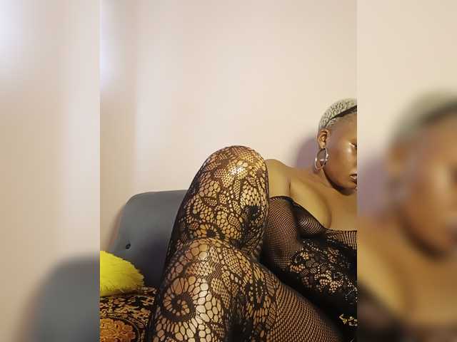 Hotness-vispicy live cam on BongaCams