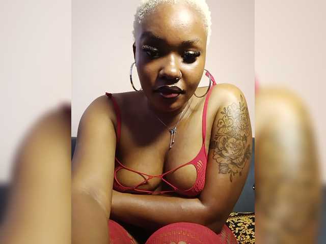 Hotness-vispicy live cam on BongaCams