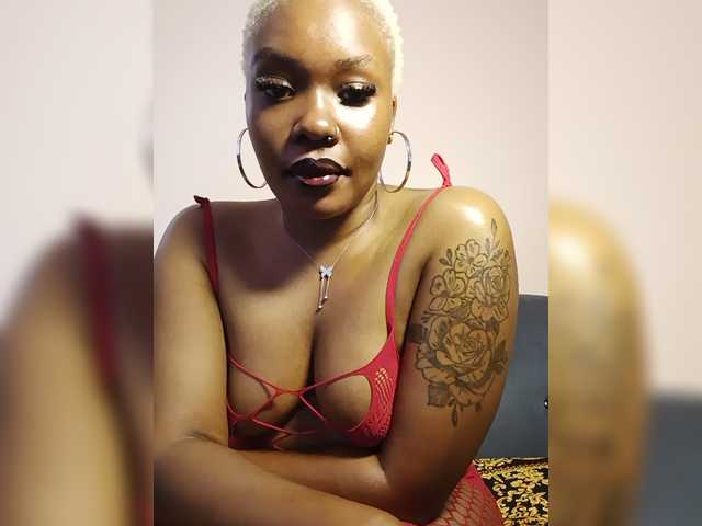 Hotness-vispicy live cam on BongaCams