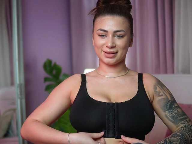 AmeliaBarbie's BongaCams show and profile