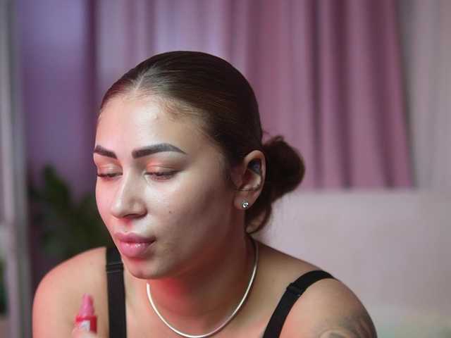AmeliaBarbie live cam on BongaCams