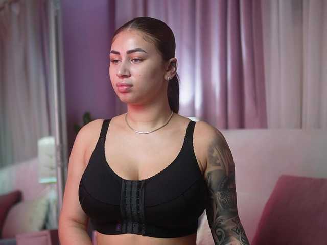 AmeliaBarbie live cam on BongaCams