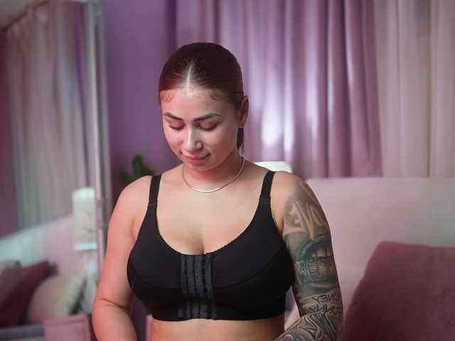 AmeliaBarbie live cam