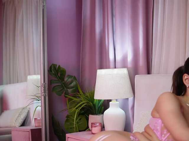 AmeliaBarbie live cam on BongaCams