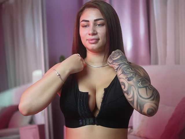AmeliaBarbie live cam on BongaCams