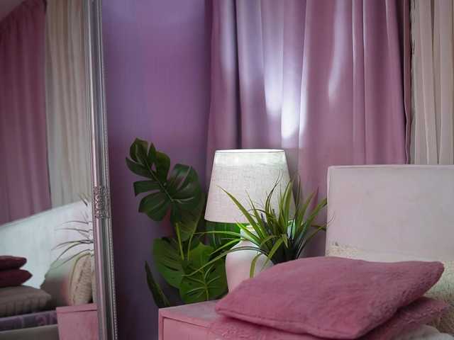 AmeliaBarbie live cam on BongaCams