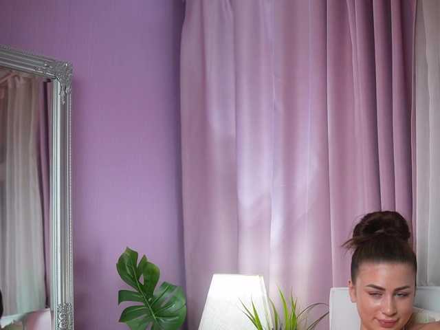 AmeliaBarbie's BongaCams show and profile